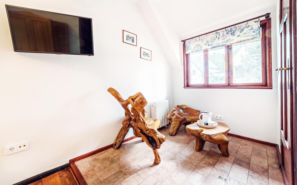 Apartamenty Everysky - Willa Grota カルパッチ エクステリア 写真